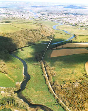 Upstream from the Borough Arms