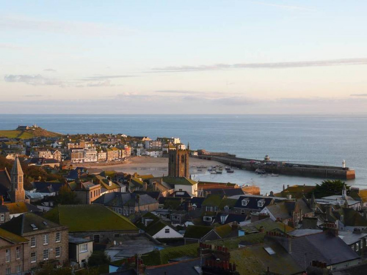 St Ives and the harbour