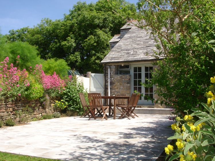 Welcome to Mayrose Cottages near Camelford