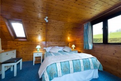 Delta lodges bedroom