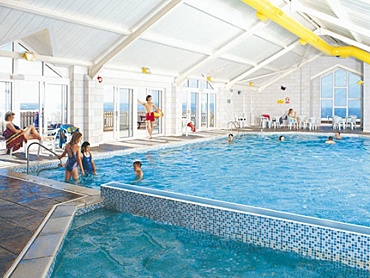 Large indoor heated swimming pool at Sandymouth Holiday Park