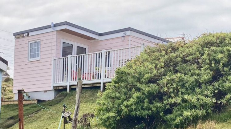 The Pink Palace, Penelvan Chalet at Riviere Towans