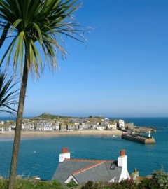 View of St Ives from the top of the town